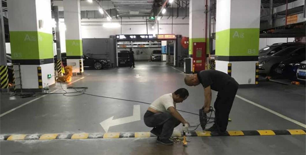 通道減速帶安裝