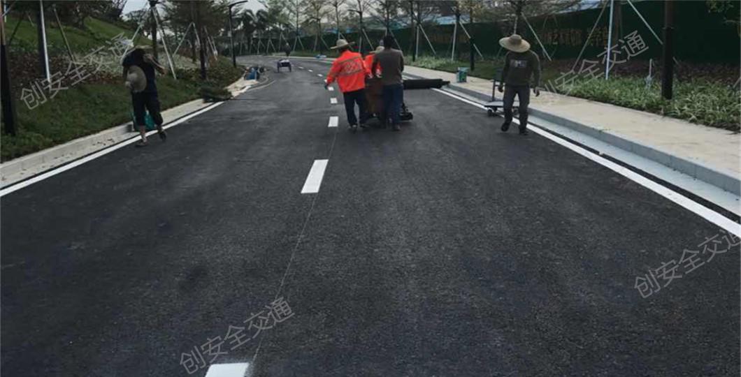 景區(qū)通道劃線