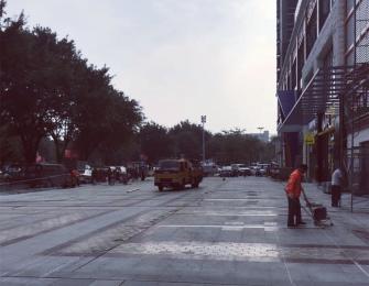 東莞中燁趣樂(lè)baby停車(chē)場(chǎng)劃線